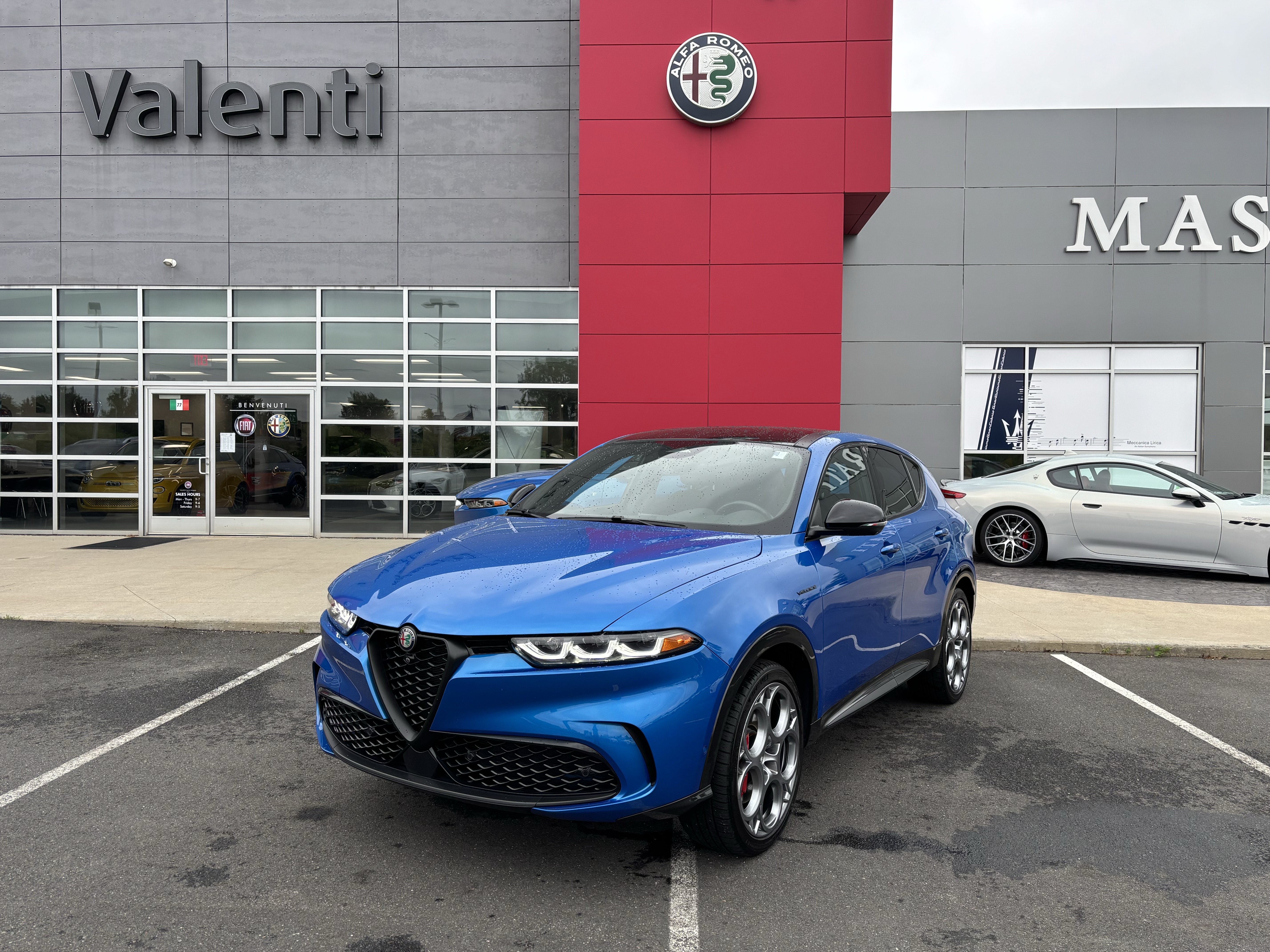 Certified 2024 Alfa Romeo Tonale Veloce w/ Active Assist Package AWD/4WD image 1