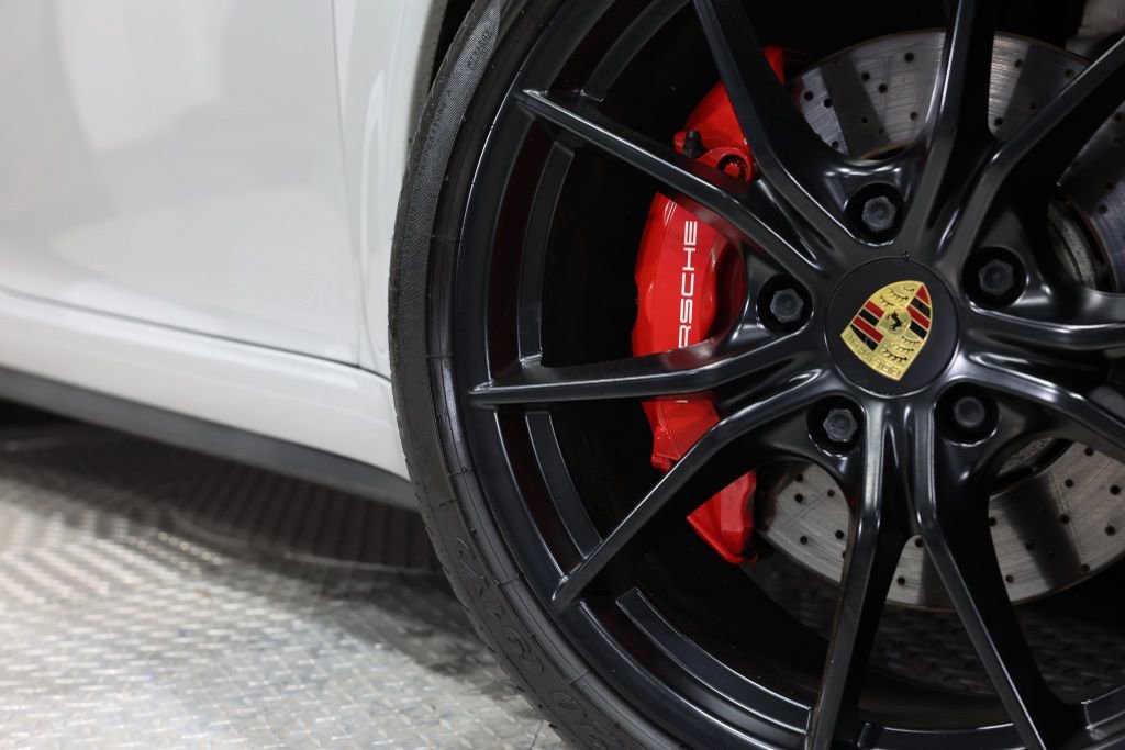 Used 2018 Porsche 911 Targa 4S image 9