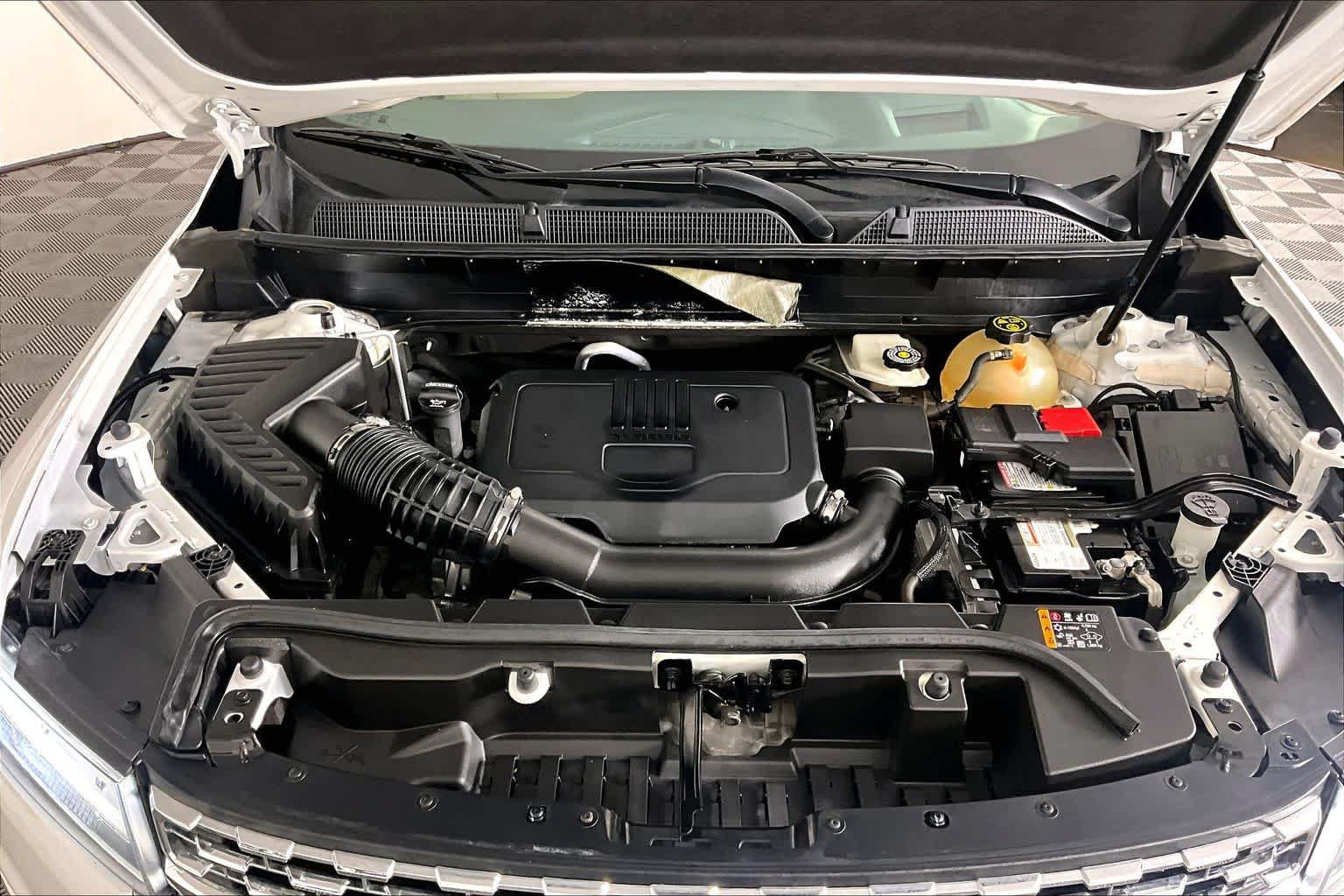 Certified 2023 GMC Acadia Denali FWD image 57