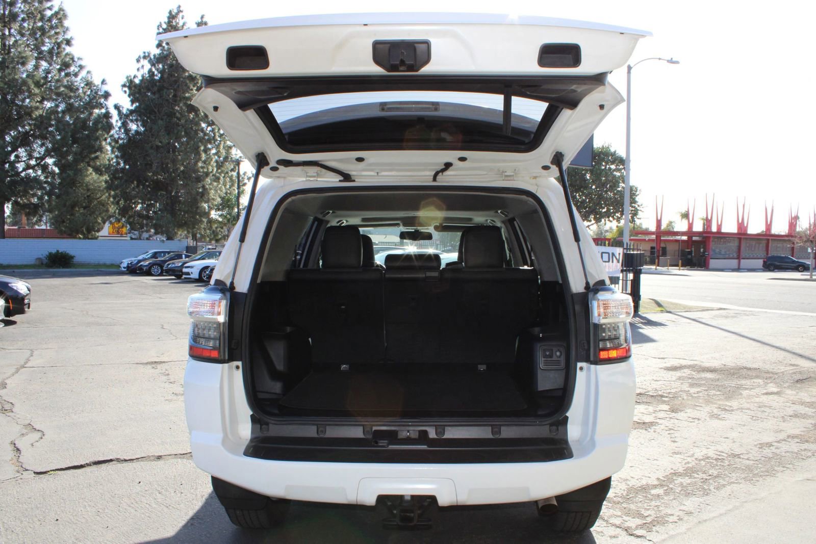 Used 2014 Toyota 4Runner SR5 Premium image 16