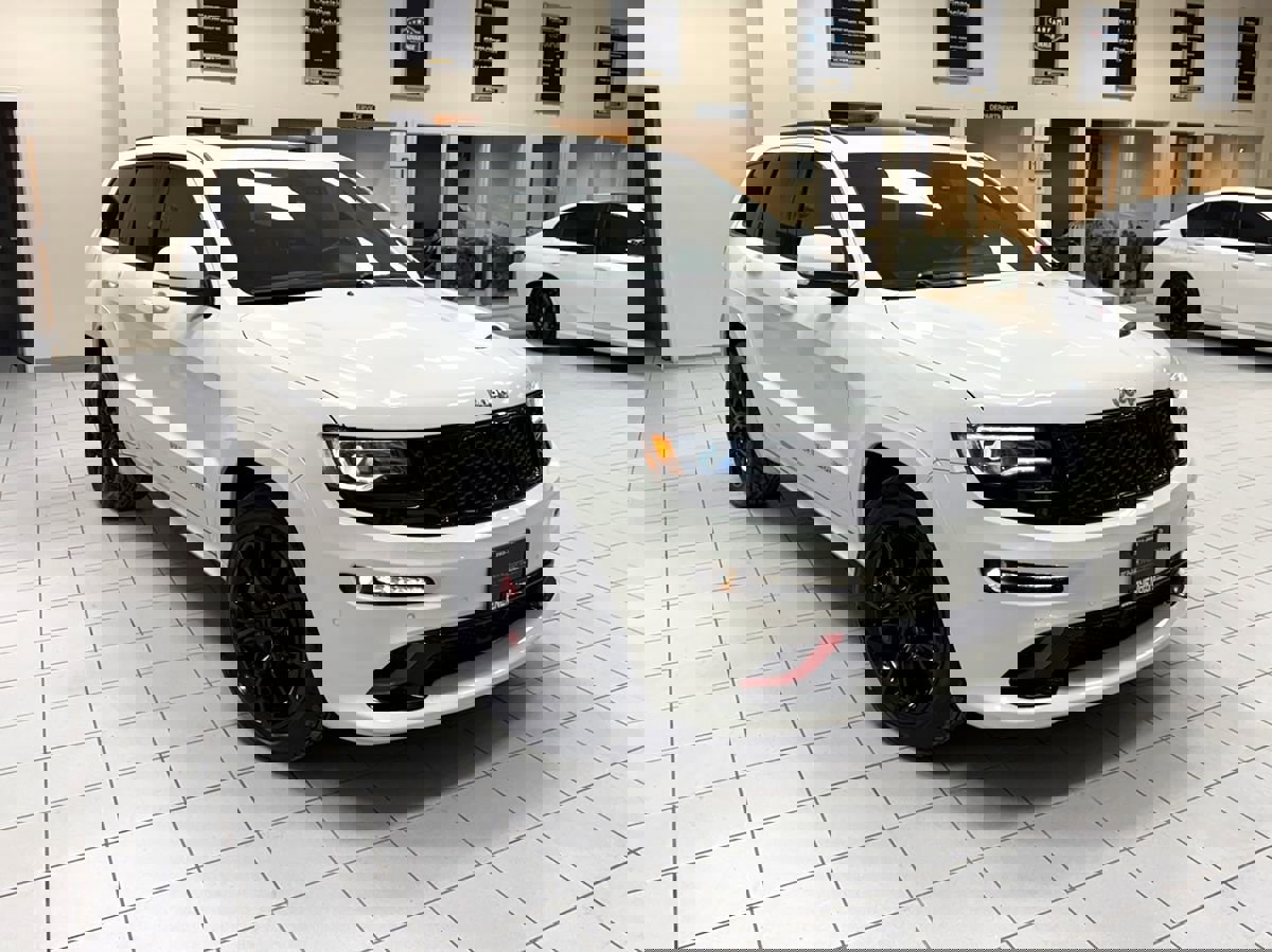 Used 2014 Jeep Grand Cherokee SRT8 image 73