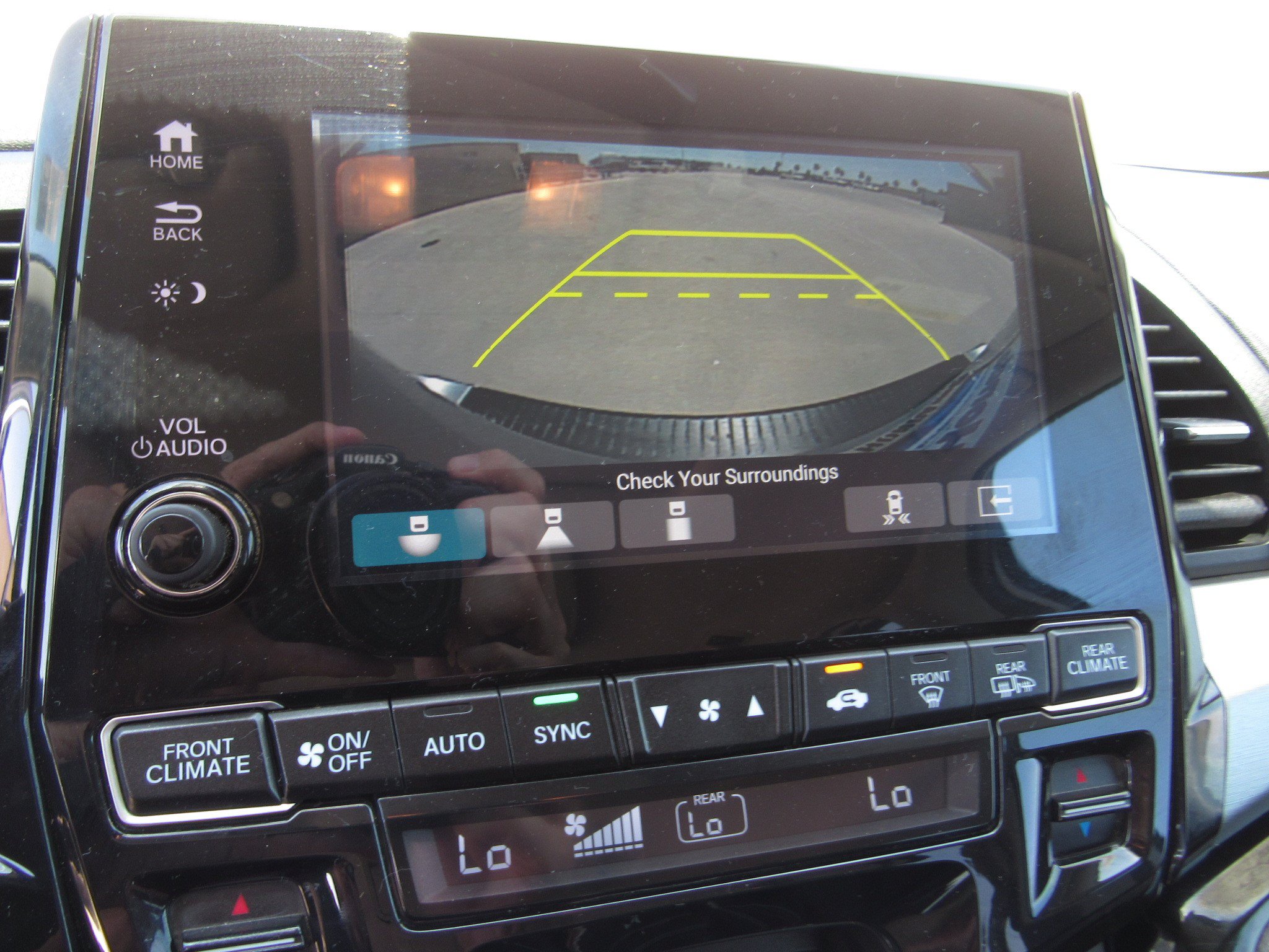Used 2018 Honda Odyssey Elite image 21