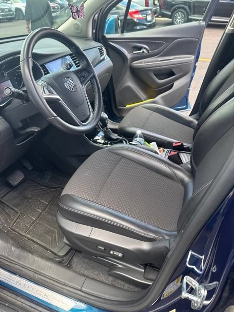 Used 2019 Buick Encore Sport Touring AWD/4WD image 4