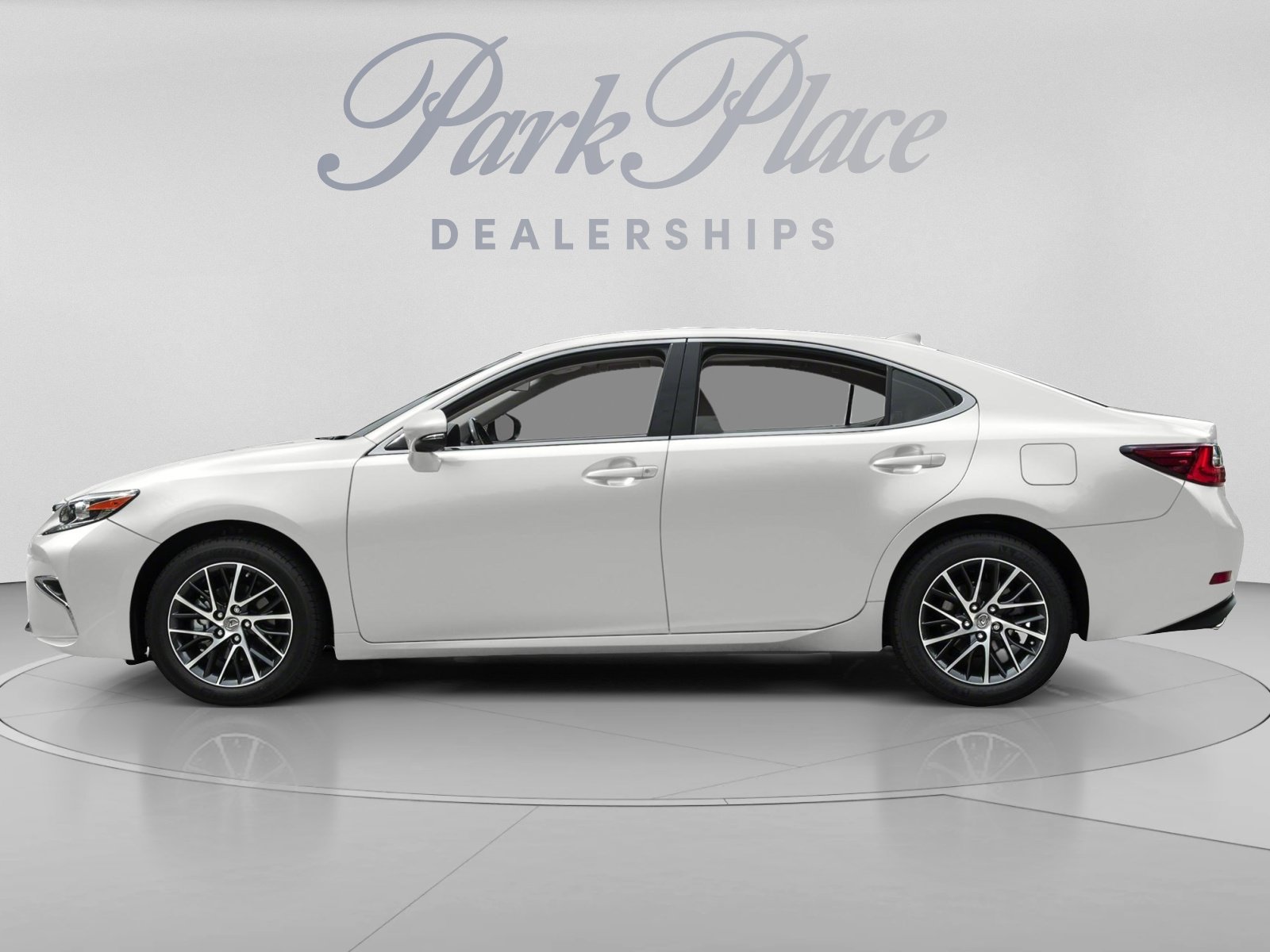 Used 2016 Lexus ES 350 w/ Luxury Package w/Wood Trim FWD image 3