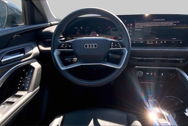 Used 2025 Audi Q5 Premium w/ Convenience Package AWD/4WD image 5