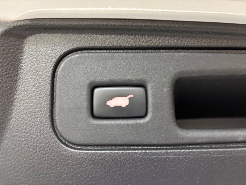 Certified 2019 Honda Passport Elite image 35