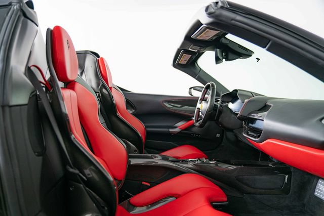 Used 2022 Ferrari SF90 Spider AWD/4WD image 25