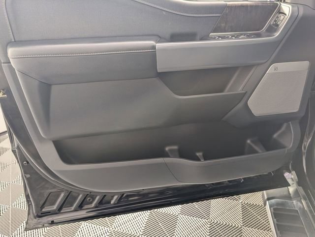 Used 2023 Ford F150 Lariat w/ Equipment Group 502A High image 10