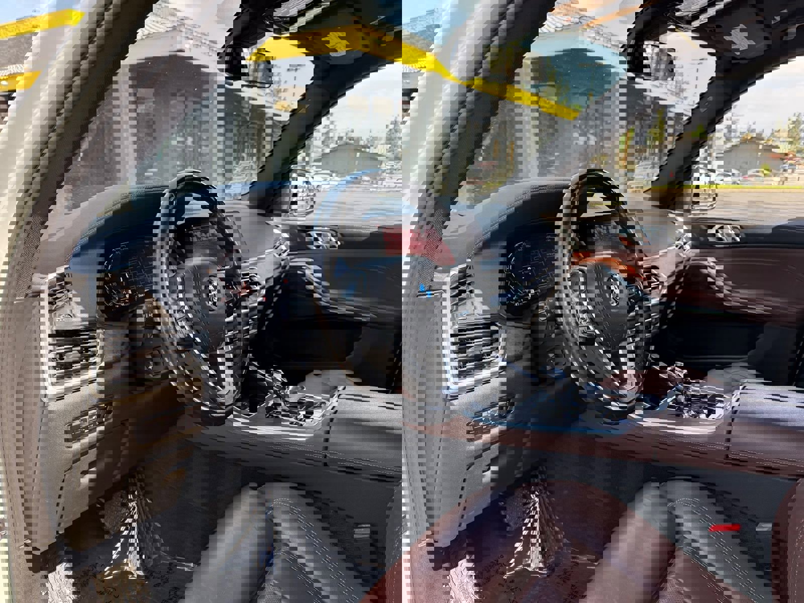 Used 2022 BMW X5 sDrive40i w/ Premium Package image 16