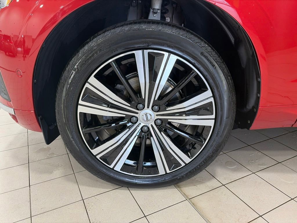 Used 2023 Volvo XC60 B5 Plus w/ Climate Package AWD/4WD image 23