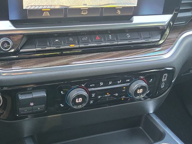 Used 2023 Chevrolet Silverado 1500 RST AWD/4WD image 24
