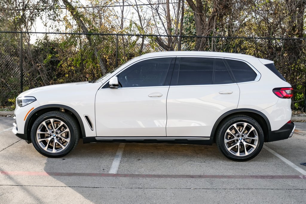 Used 2021 BMW X5 xDrive40i w/ Premium Package image 12