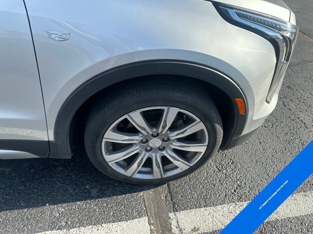 Used 2019 Cadillac XT4 Premium Luxury w/ Driver Awareness Package FWD image 15