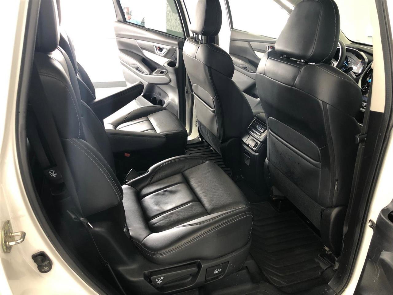 Used 2020 Subaru Ascent Limited w/ Popular Package #4 image 14