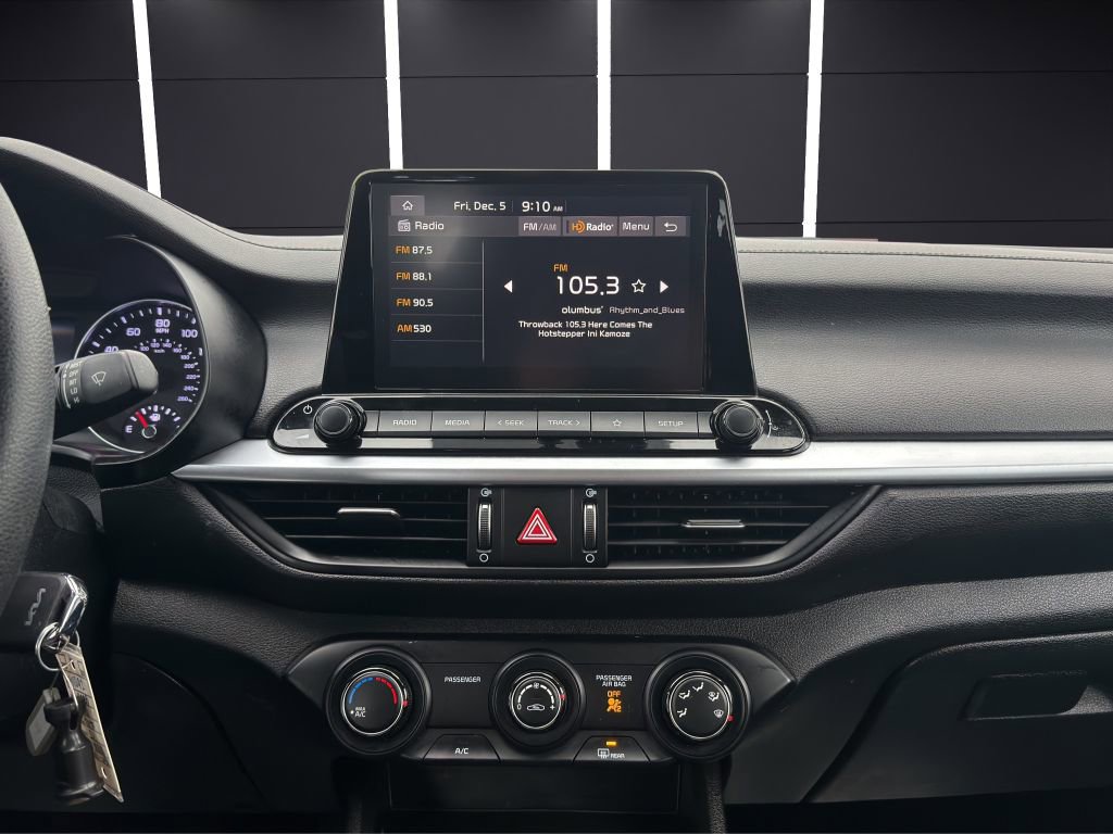 Used 2023 Kia Forte LXS image 18