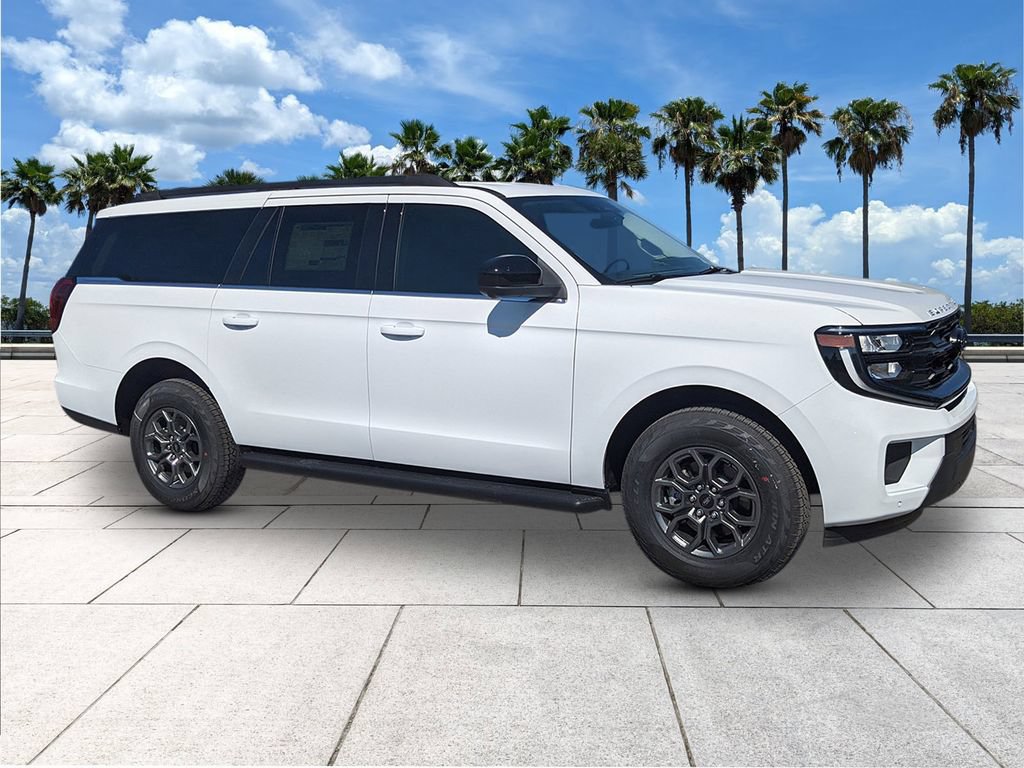 New 2025 Ford Expedition Max Active RWD image 2
