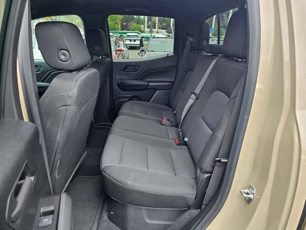 Used 2024 Chevrolet Colorado Trail Boss w/ LPO, Dark Essentials Package AWD/4WD image 22