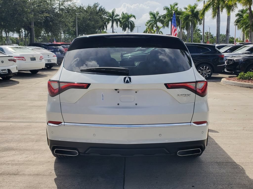 Used 2024 Acura MDX w/ Technology Package FWD image 6