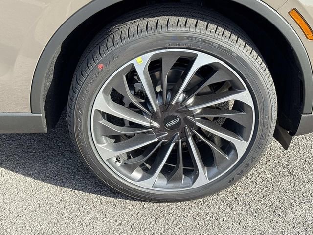 New 2026 Lincoln Aviator Reserve image 9