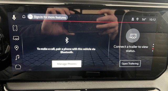 Used 2025 GMC Sierra 2500 AT4X w/ AT4X AEV Edition image 28