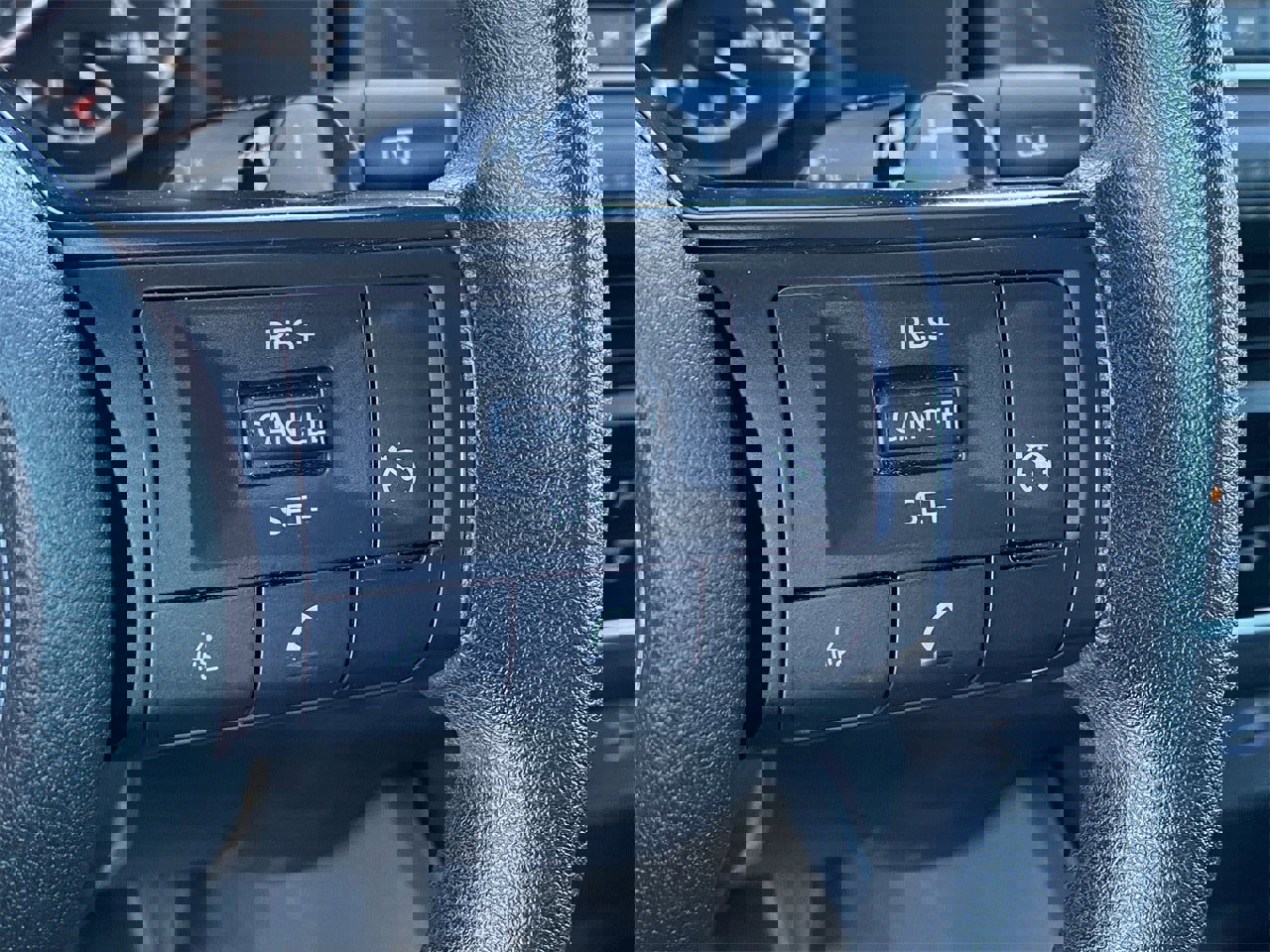 Certified 2023 Nissan Rogue S image 31