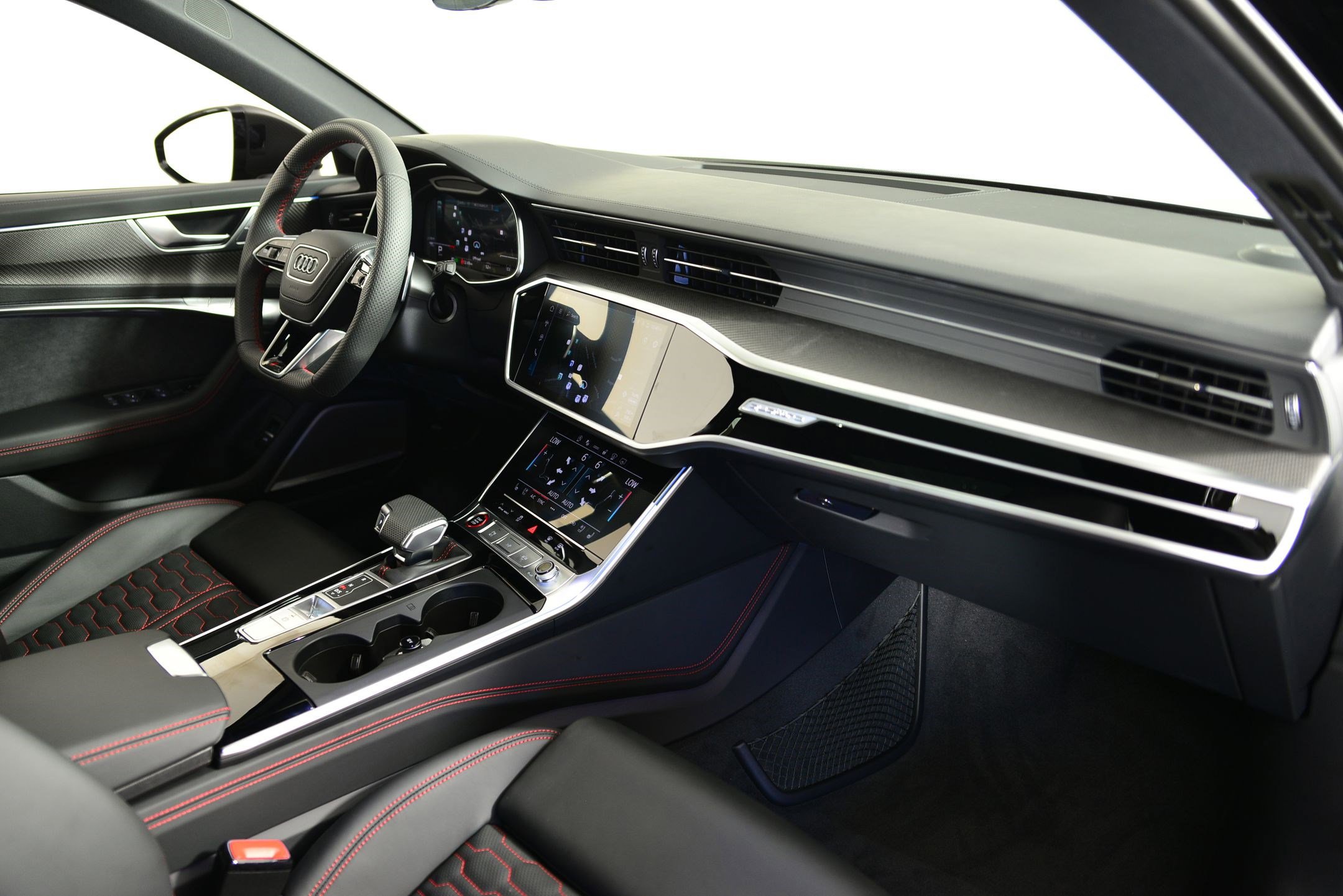New 2026 Audi RS 6 performance image 20