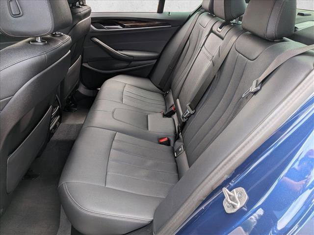 Used 2023 BMW 540i w/ Convenience Package image 26