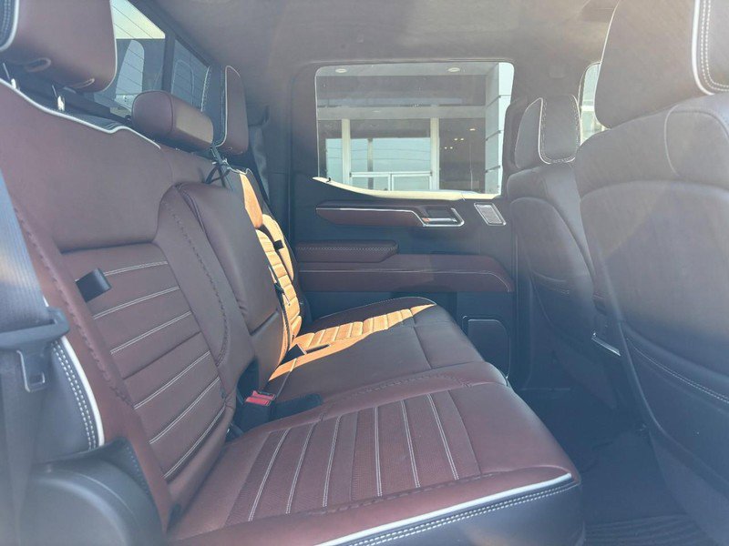 Used 2024 GMC Sierra 1500 Denali Ultimate image 13