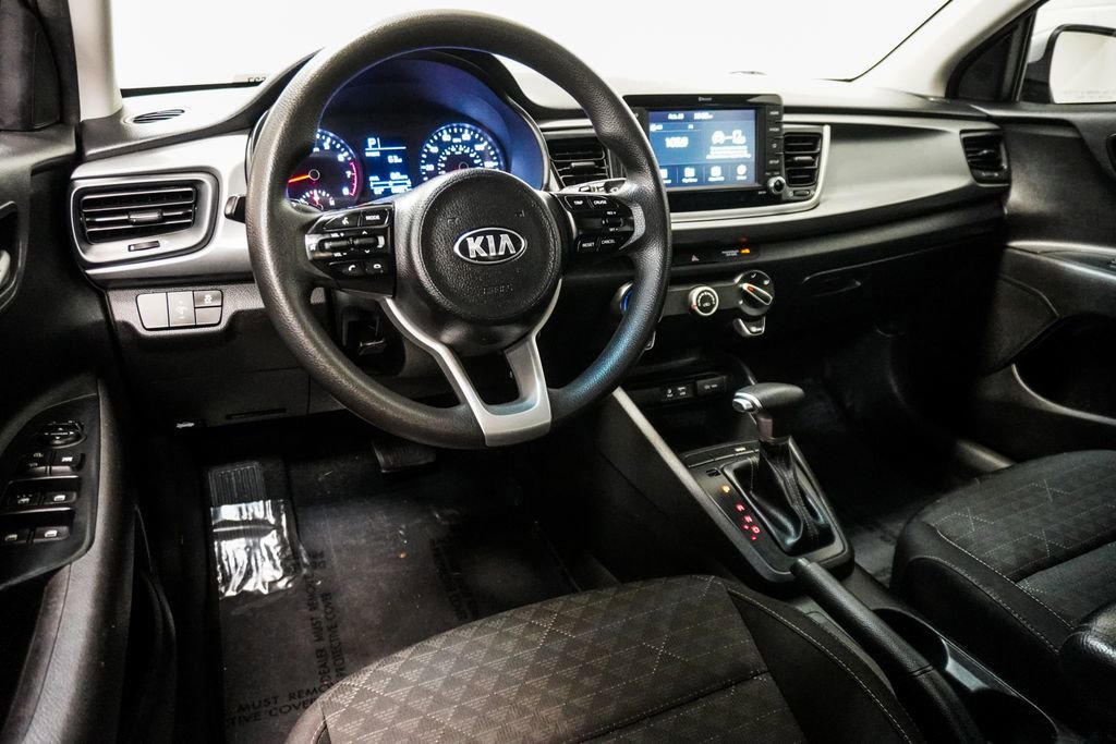 Used 2020 Kia Rio S image 11