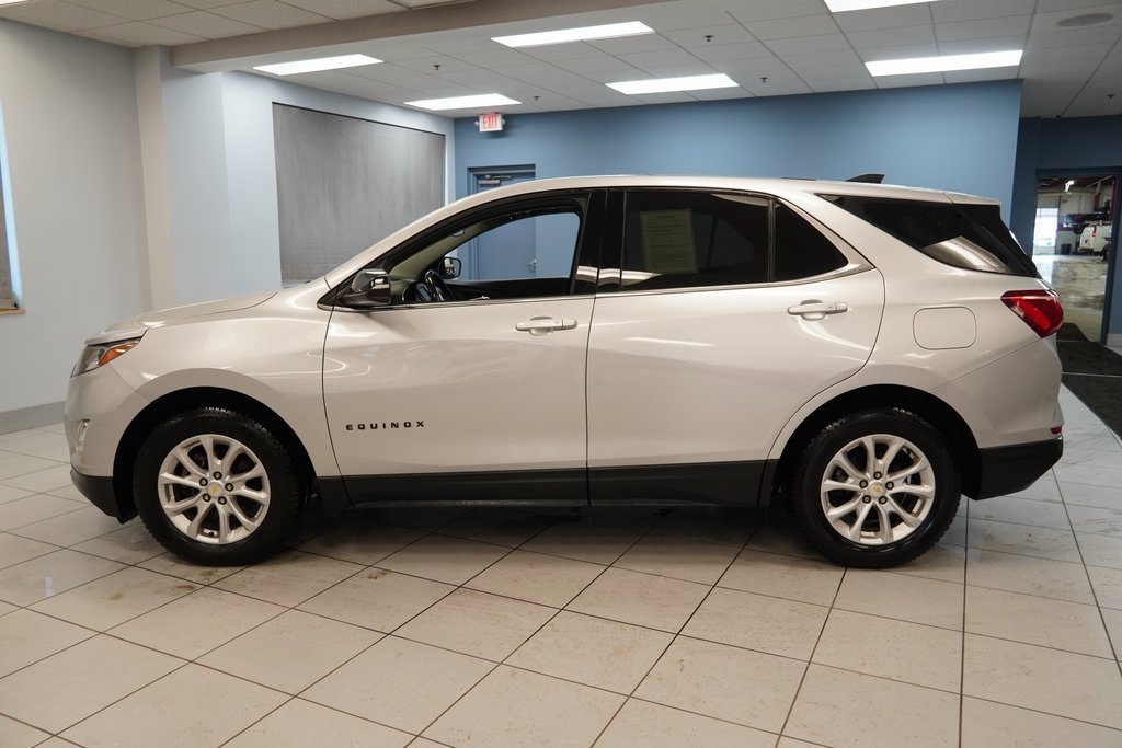 Used 2019 Chevrolet Equinox LT image 2