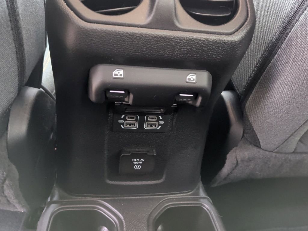 Used 2024 Jeep Gladiator Sport image 44