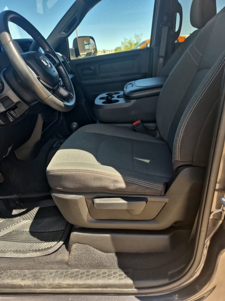 Used 2022 RAM 3500 Tradesman image 22