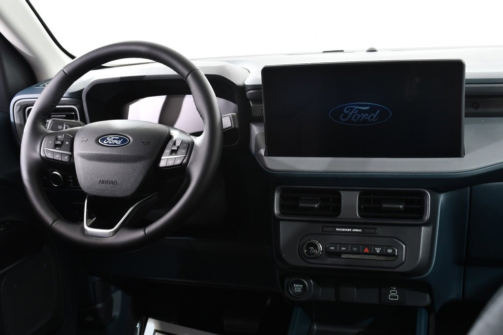 New 2025 Ford Maverick XLT w/ XLT Luxury Package image 8