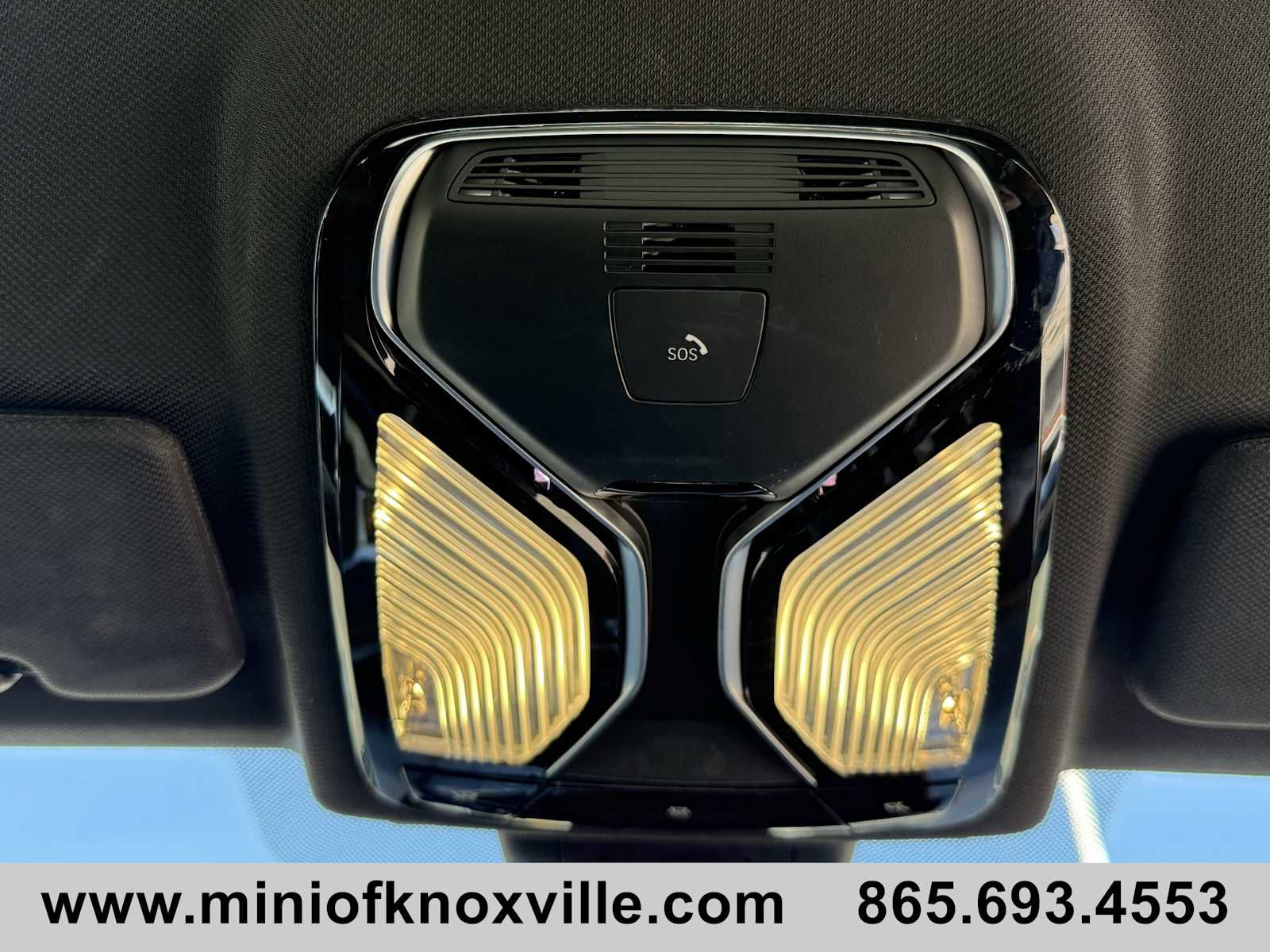 Used 2023 BMW 840i 840i w/ Driving Assistance Package image 23