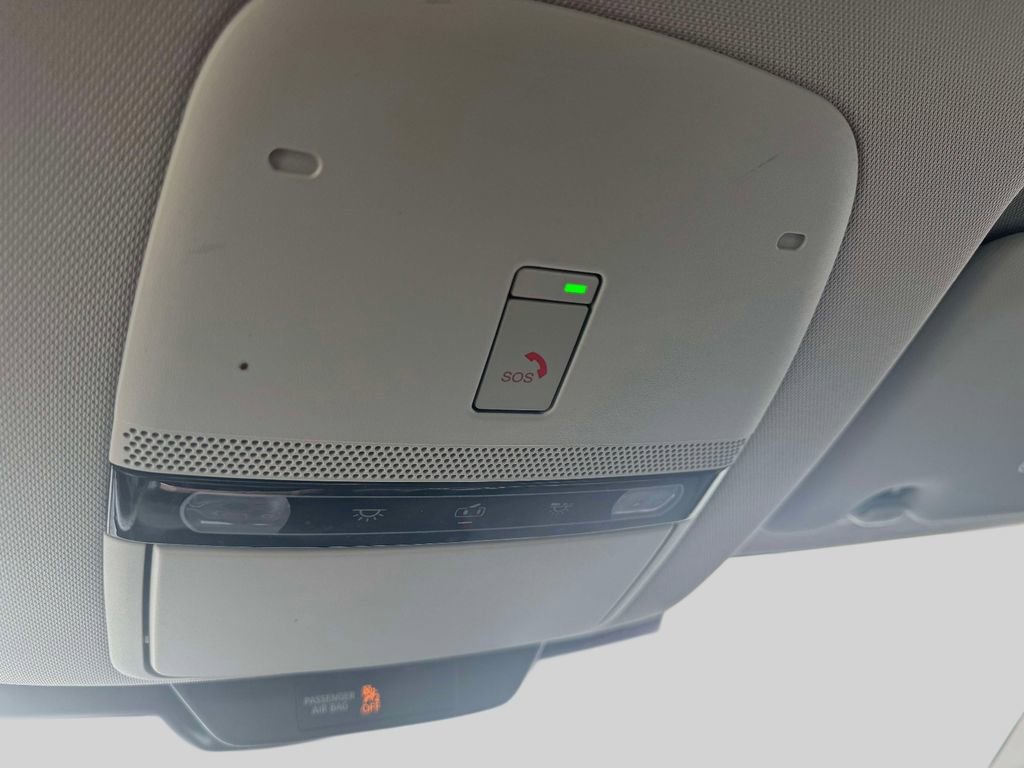 Used 2024 Nissan Ariya AWD image 29