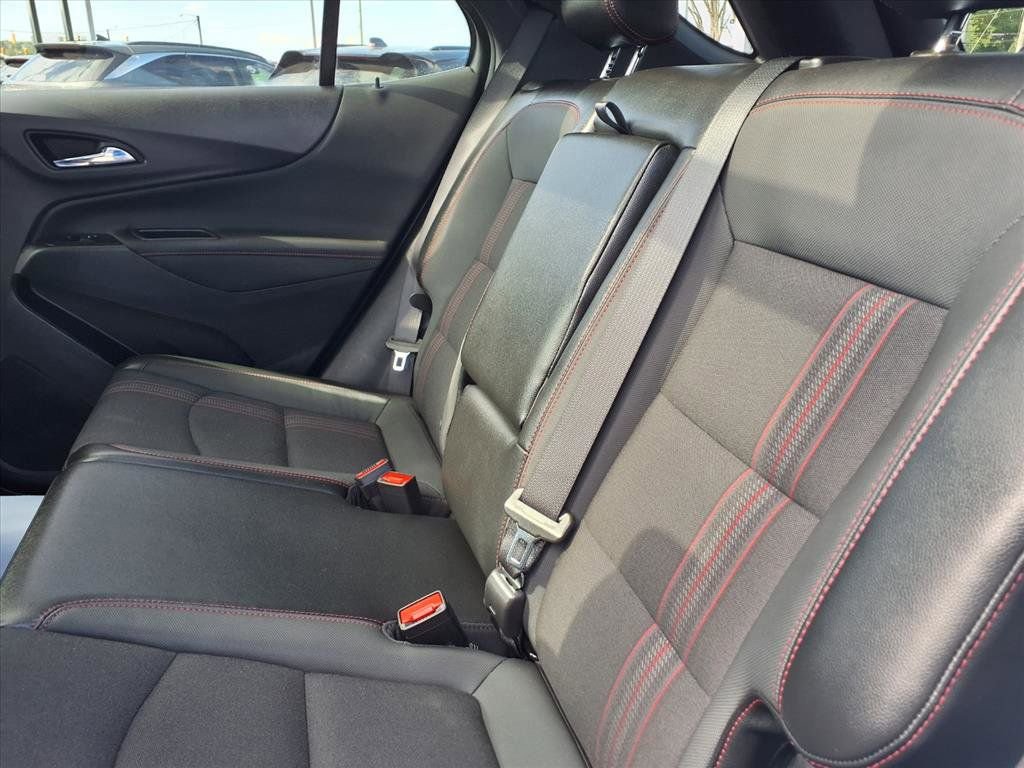 Used 2024 Chevrolet Equinox RS image 10