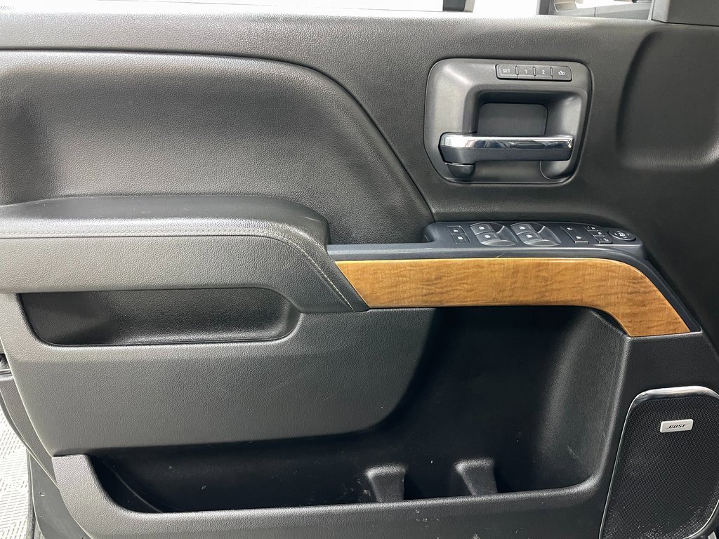 Certified 2019 Chevrolet Silverado 2500 LTZ w/ Duramax Plus Package image 28