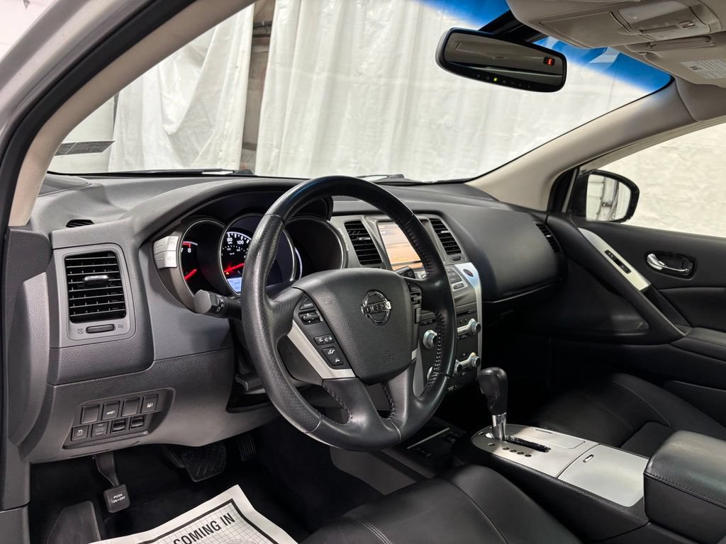 Used 2013 Nissan Murano SL AWD/4WD image 15