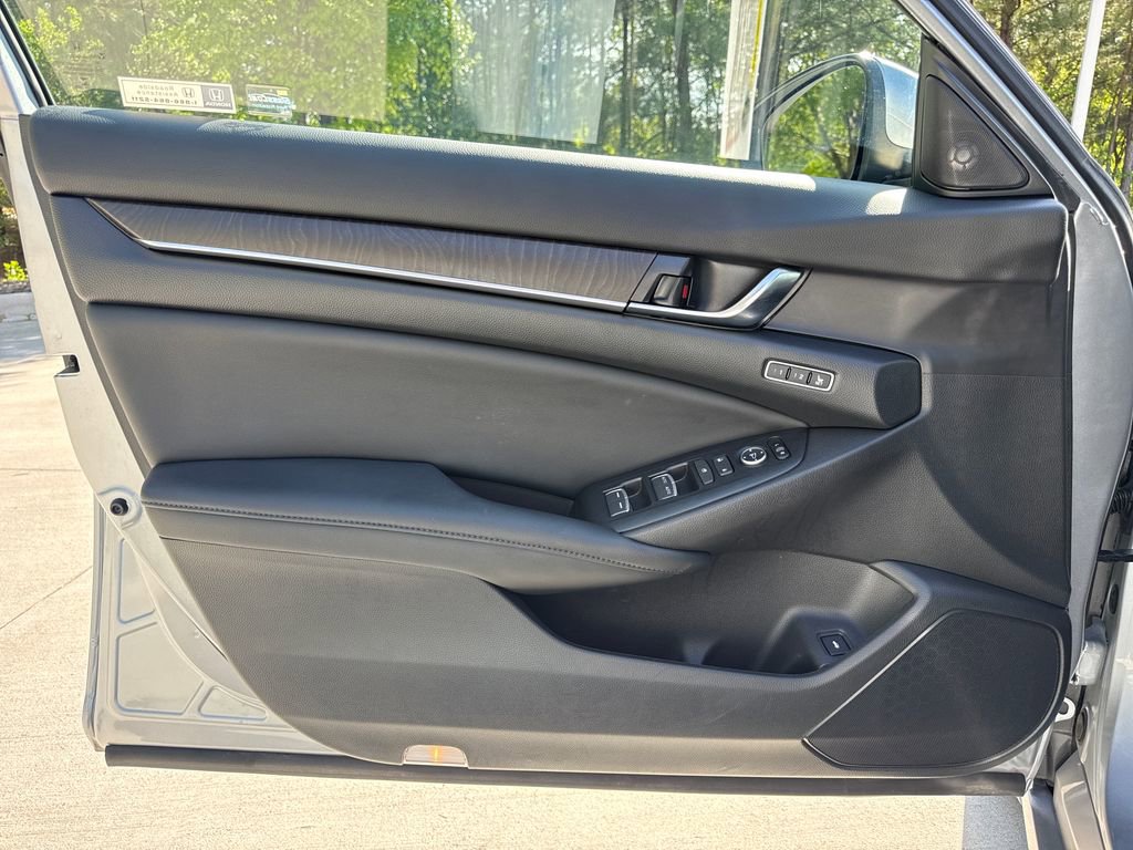 Used 2021 Honda Accord EX-L image 14