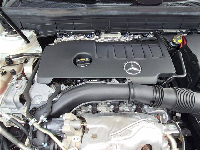 Used 2023 Mercedes-Benz GLB 250 image 23