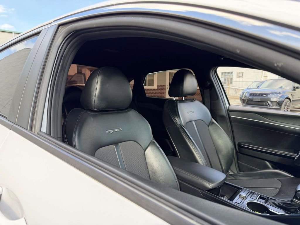 Used 2022 Kia K5 GT-Line image 10