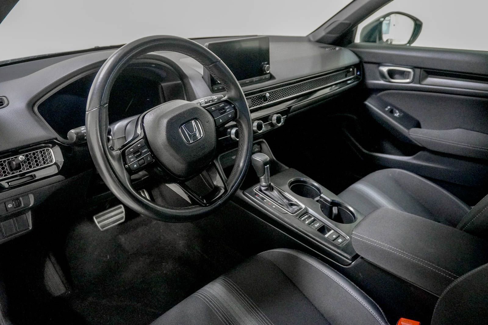 Used 2023 Honda Civic Sport image 20