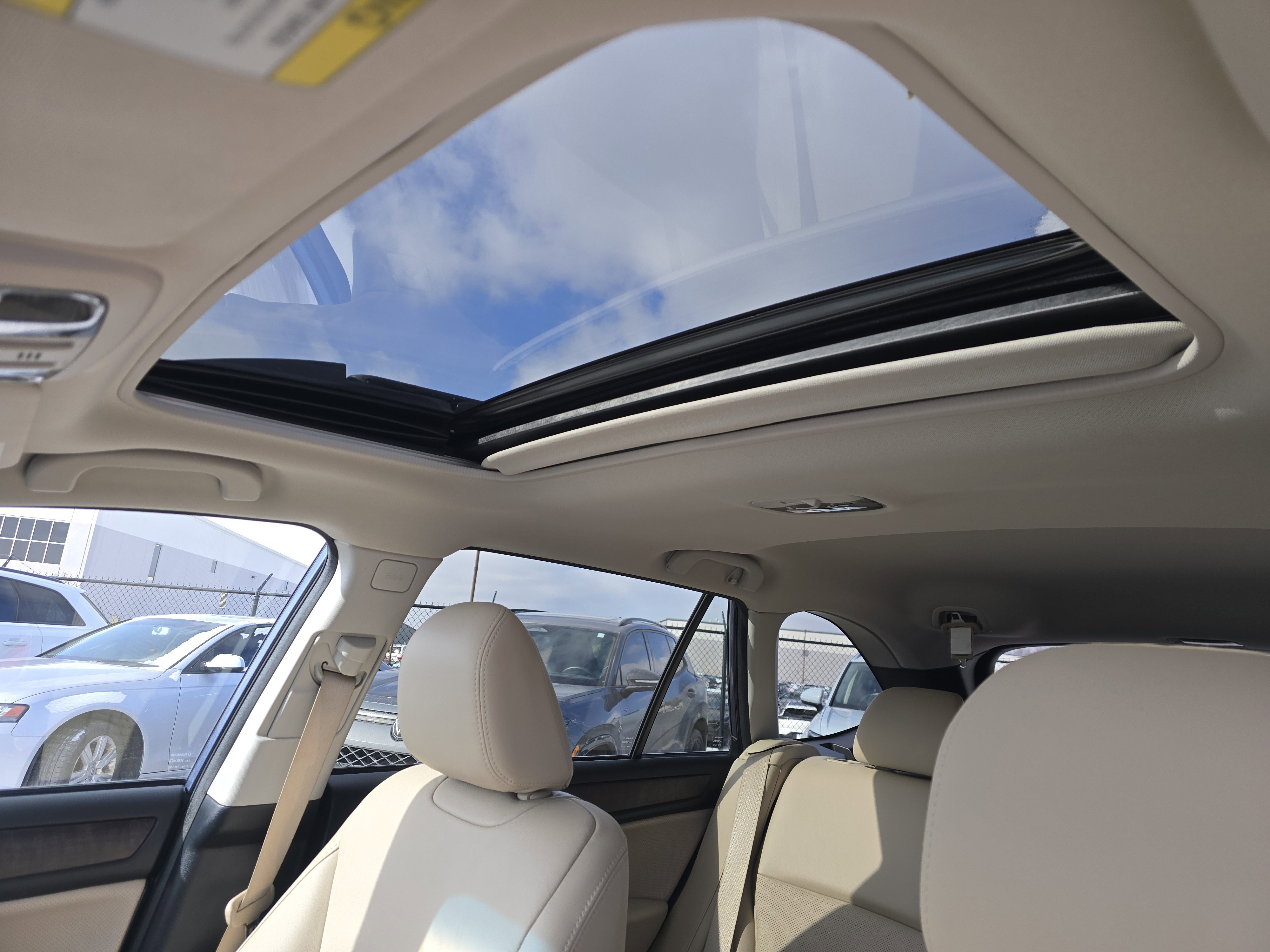 Used 2017 Subaru Outback 2.5i Limited image 9