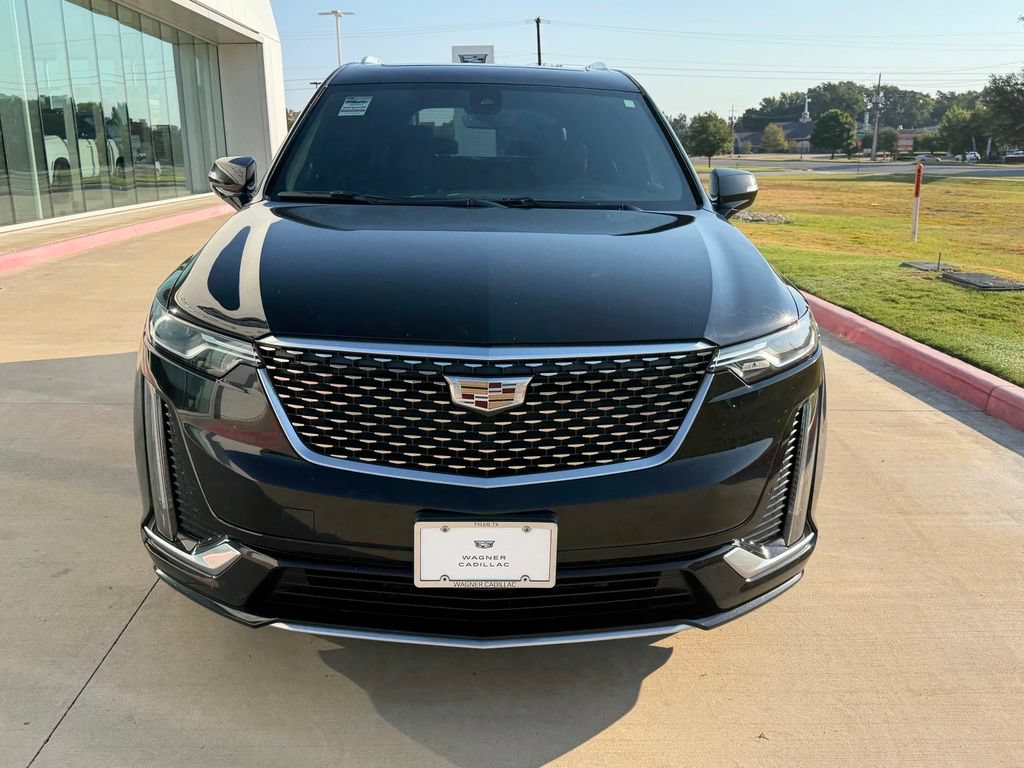 Used 2021 Cadillac XT6 Premium Luxury FWD image 10