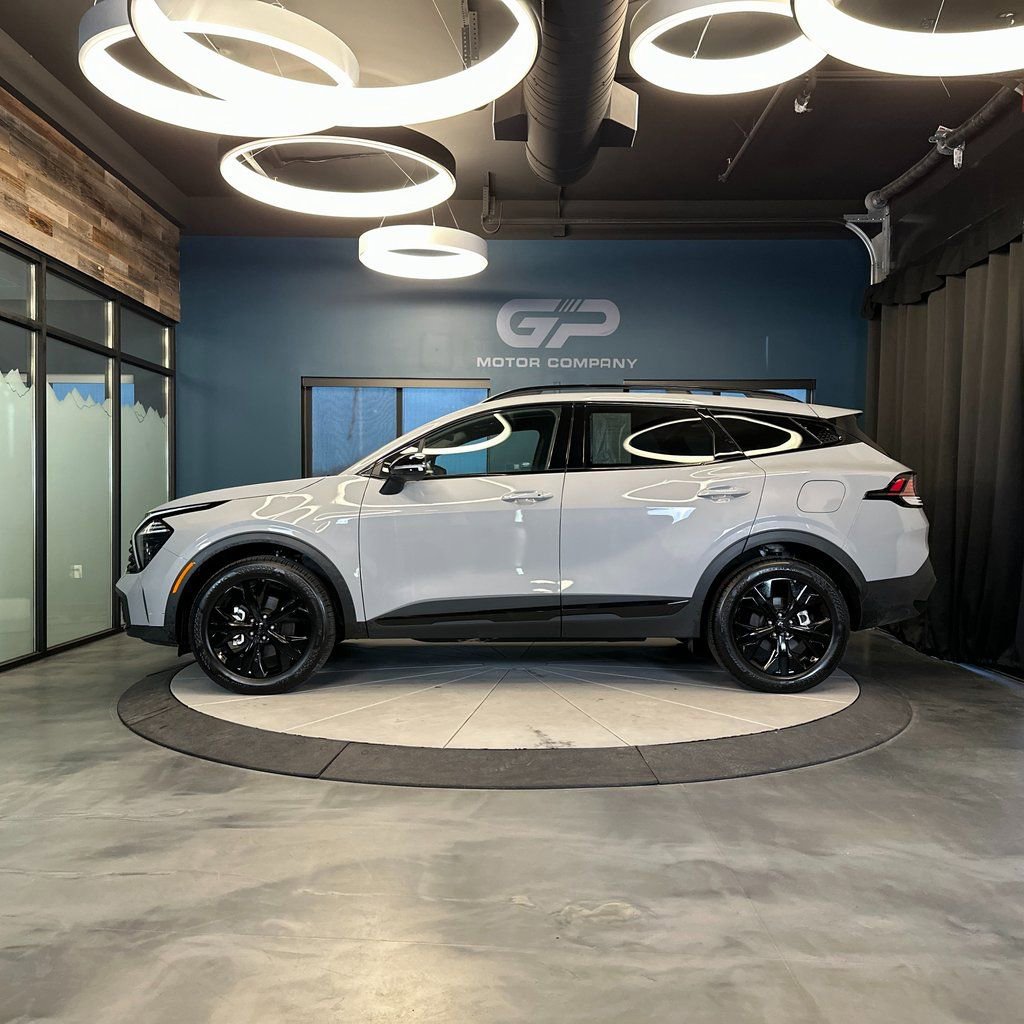 Used 2025 Kia Sportage X-Line w/ Premium Package image 6