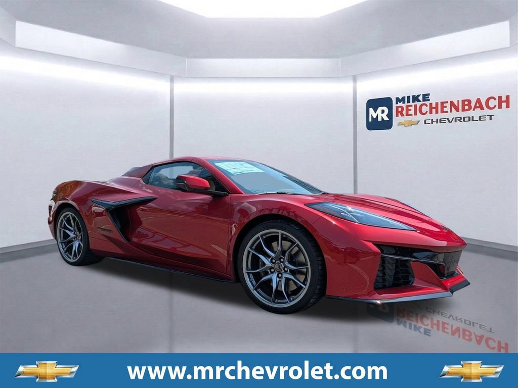 New 2027 Chevrolet Corvette Grand Sport w/ Z52 Sport Performance Package RWD image 1