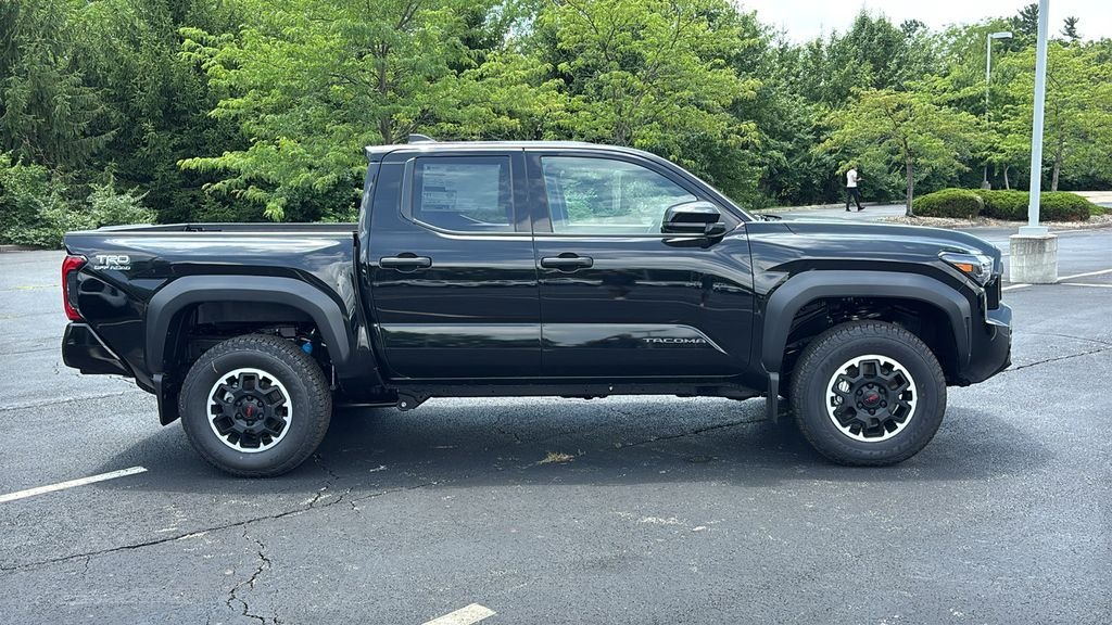 New 2026 Toyota Tacoma TRD Off-Road AWD/4WD image 29