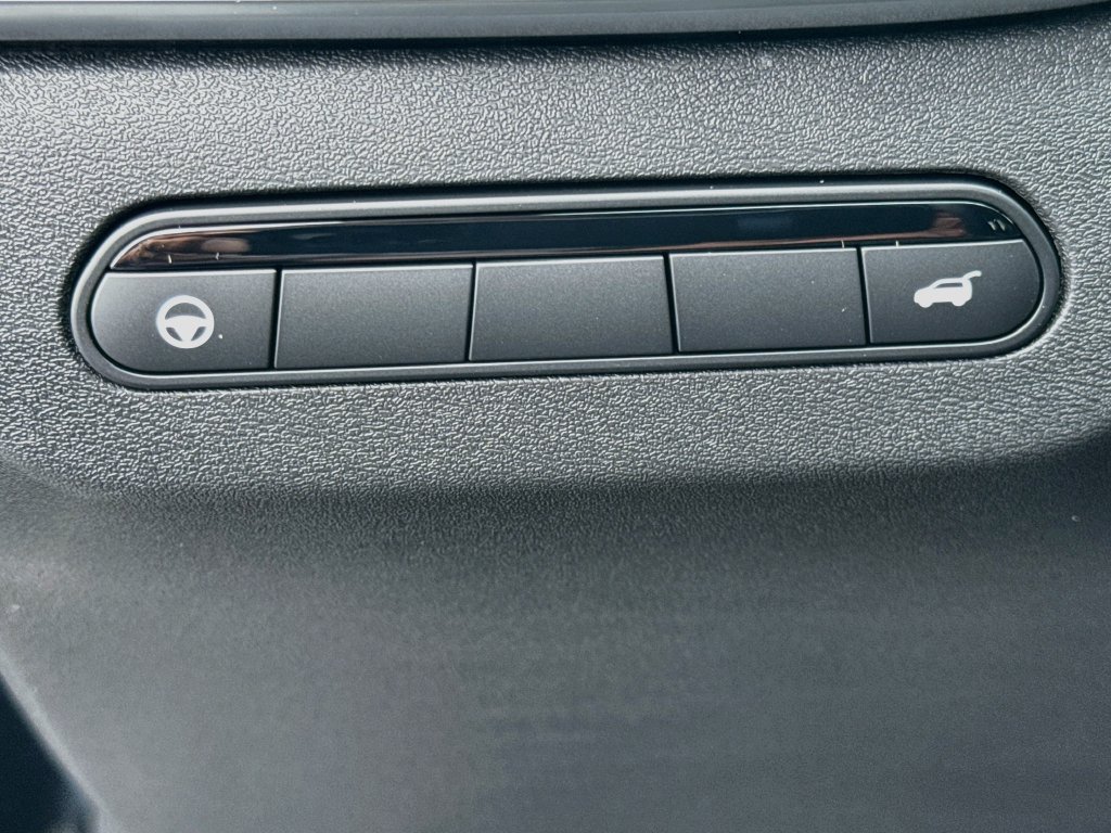 New 2027 INFINITI QX60 Luxe w/ Cargo Package FWD image 10