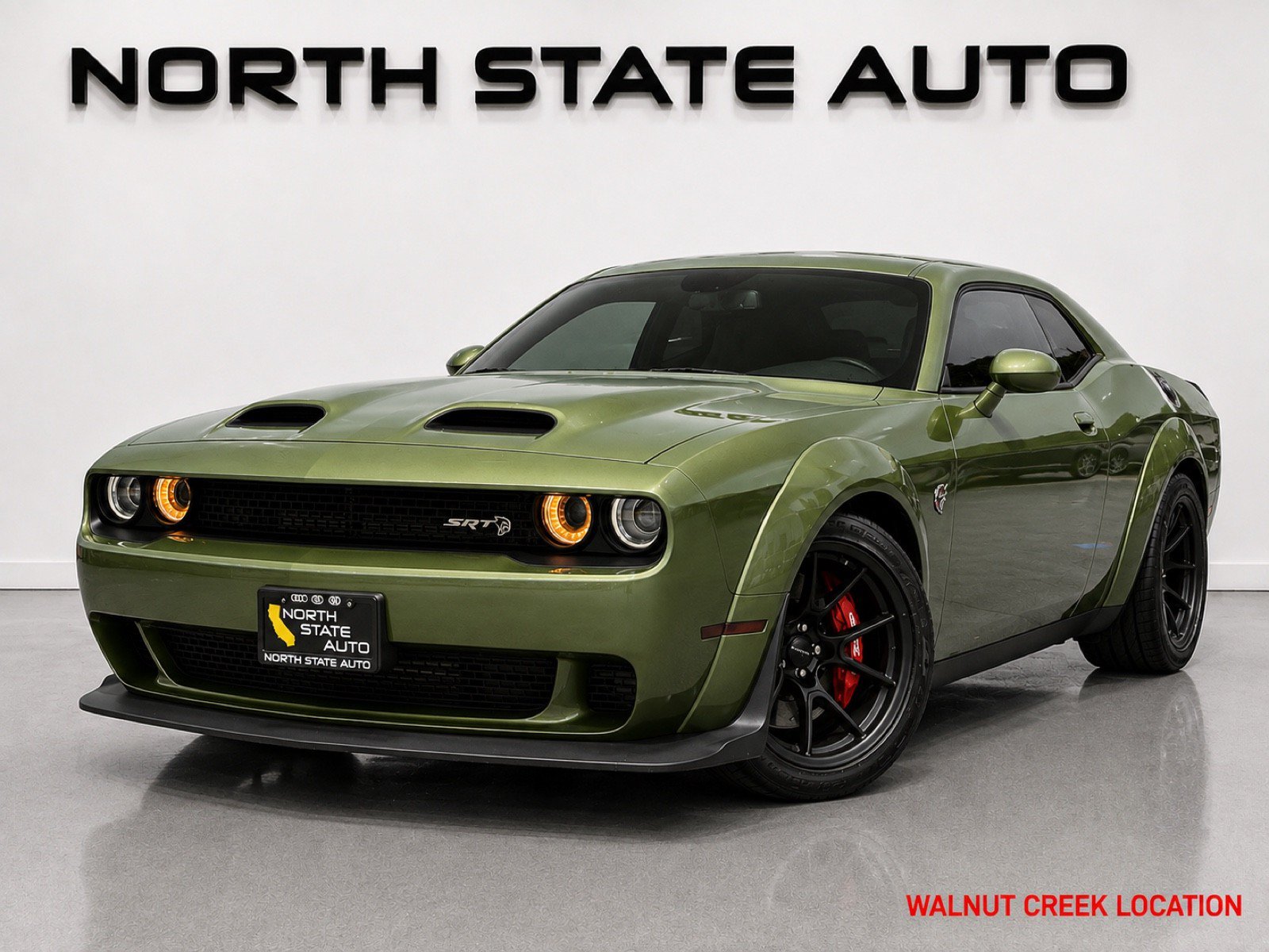 Used 2021 Dodge Challenger SRT Hellcat Redeye RWD video 1