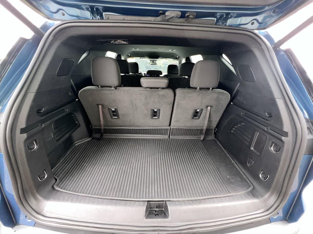 Used 2024 Chevrolet Traverse LT w/ LPO, Floor Liner Package AWD/4WD image 25